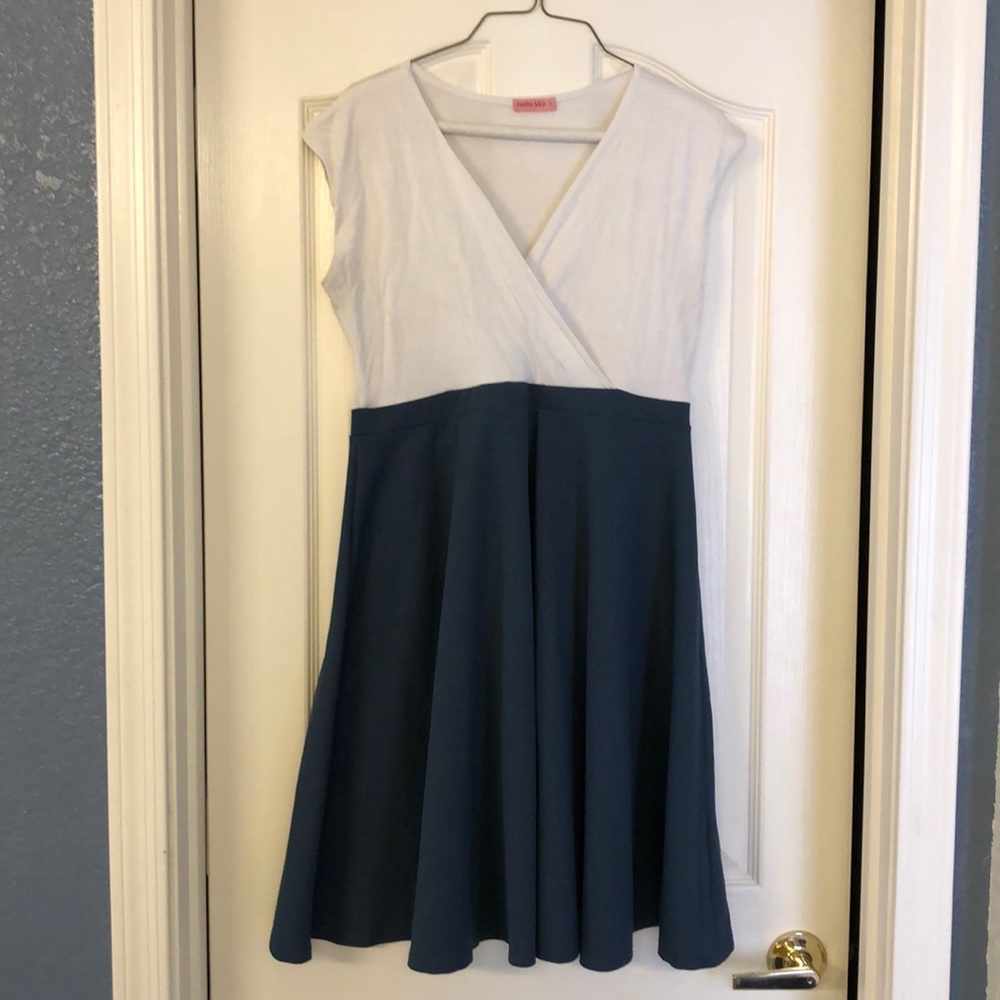 Adorable maternity/nursing skater dress